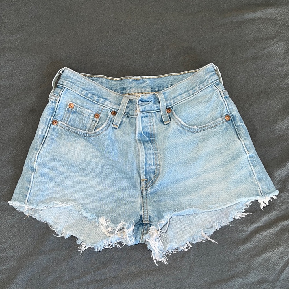 Levi jean shorts